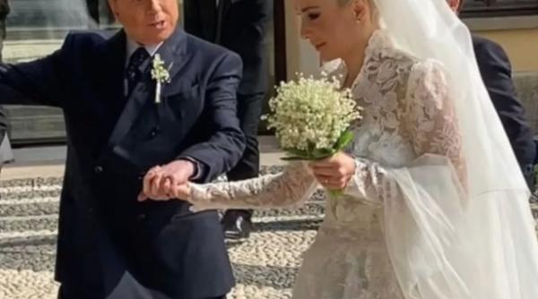 silvio berlusconi din nou ginere alaturi de iubita sa mai tanara cu 53 de ani