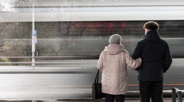 mircea cosea e nevoie urgenta ca anul acesta sa creasca veniturile pensionarilor cu pensii mici solutia un imprumut