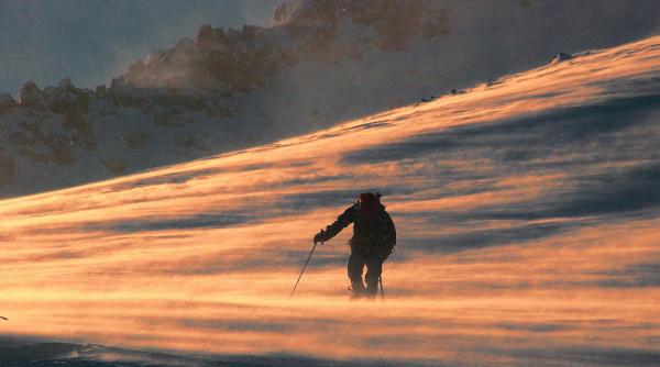 un zid de gheata ca in urzeala tronurilor despartea america de nord de asia dovada ca primii oameni au ajuns in america pe apa