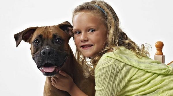 5 rase de caini prietenoase cu copiii