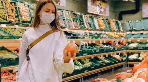 criza laptelui loveste la supermarket in spania rafturile golite si de alte alimente super importante vezi aici lista