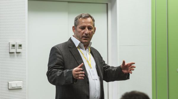 o luna de razboi in ucraina dorin popescu presedintele asociatiei casa marii negre la dc news video