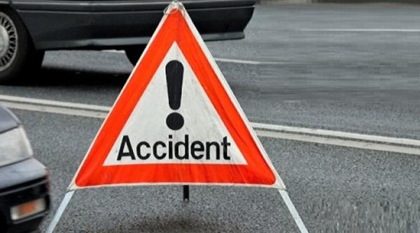 un microbuz cu 6 pasageri implicat intr un accident pe autostrada a1