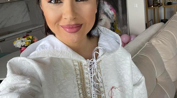 vladuta lupau in culmea fericirii minunea mea de buna vestire foto