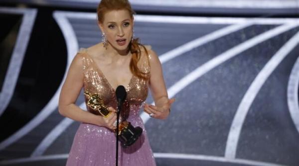 oscar 2022 jessica chastain cea mai buna actrita in rol principal
