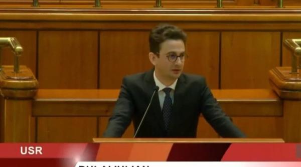 bulai usr circ in parlamentul romaniei discurs in limba rusa chiar in timp ce spune ca el lupta impotriva propagandei rusesti video