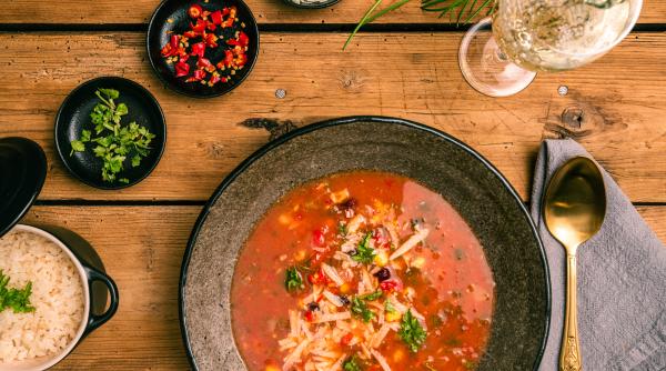 cea mai buna ciorba de spanac de post reteta simpla pentru o mancare gustoasa si sanatoasa