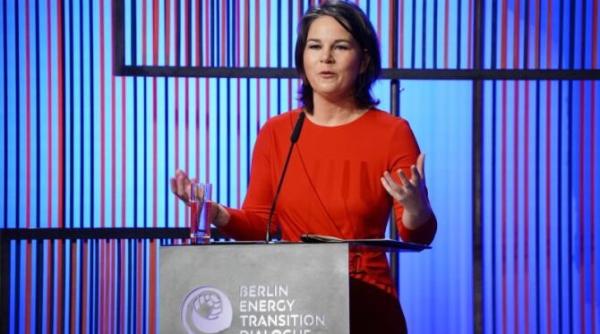 ministrul de externe spune ca germania stia despre riscurile energetice rusesti si domnul putin este intr o competitie