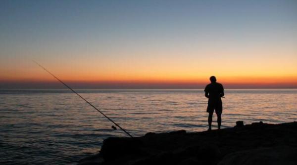 in 9 aprilie incepe perioada de prohibitie la pescuit anunta garda de mediu