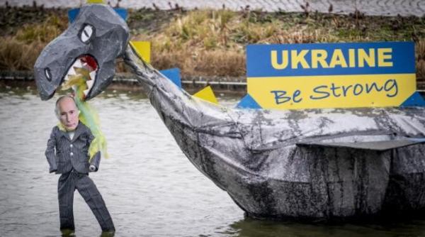 de ce serbia se afla la o rascruce intre rusia si uniunea europeana in contextul razboiului din ucraina