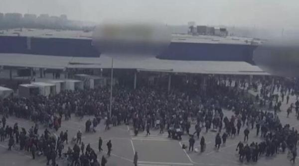 dan claudiu degeratu se foloseste teroarea ca strategie militara si foamea ca arma rusii s au lovit de rezistenta cetatenilor si au trecut la asasinate