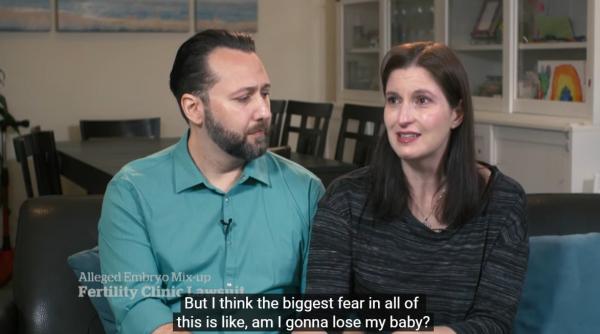 drama celor doua familii care au facut schimb de copii clinica in care au facut fiv le a incurcat embrionii