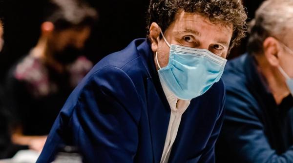 nicusor dan intre 6 si 12 aprilie au loc evaluari ale directorilor institutiilor culturale din pmb prima institutie teatrul constantin tanase