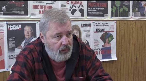 dmitri muratov laureatul premiului nobel pentru pace atacat in tren 6 colegi de la novaya gazeta au fost asasinati in trecut foto in articol