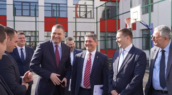 cseke attila in dambovita la investitiile finantate de ministerul dezvoltarii ce spune corneliu stefan presedintele cj