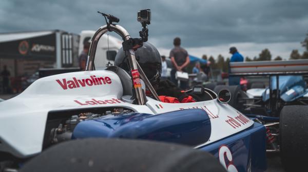 pilotul rus de formula 1 nikita mazepin lasat fara proprietati in italia noi sanctiuni asupra oligarhilor rusi