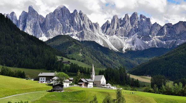vacanta cu final tragic cum a murit o romanca de frig in italia