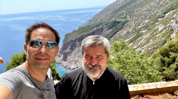 dan negru cunosc cativa oameni de televiziune pe care cred ca i as da cu capul de asfalt