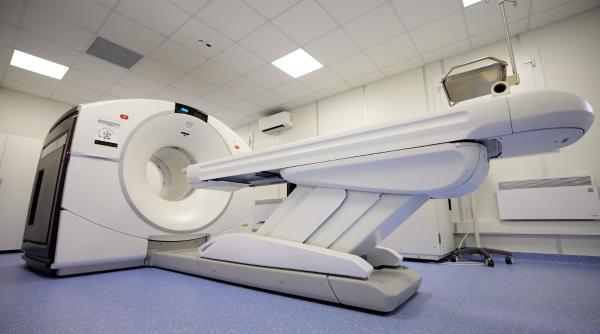 fotea presedinte cj galati ganditi va ce e in sufletul unui om cand vine medicul si i spune ca are cancer iti pica cerul pe tine