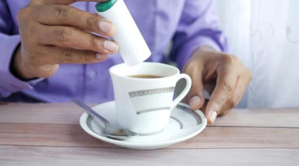 consumul de indulcitori artificiali risc crescut de cancer atentie la aspartam sau e951 daca il vezi pe eticheta nu consuma