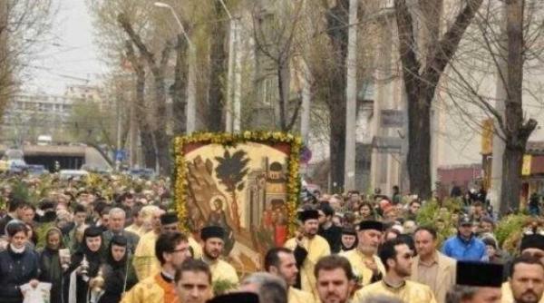 credinciosii ortodocsi si greco catolici sarbatoresc duminica intrarea domnului in ierusalim