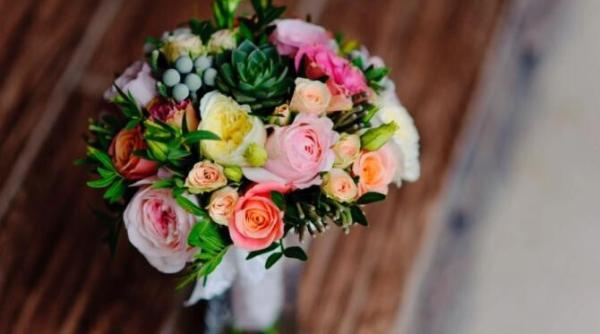 mesaje de florii 2022 ce mesaje sa le trimiti celor ce poarta nume de flori