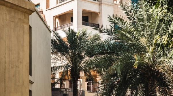 targ imobiliar in bucuresti cu proprietati din dubai si mamaia nord cam la aceleasi preturi ti s ar parea o oportunitate dar atentie la capcana financiara