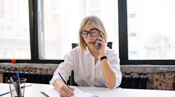 raport al comisiei europene femeile din romania au niveluri mai ridicate de educatie si sunt mai prezente pe piata muncii