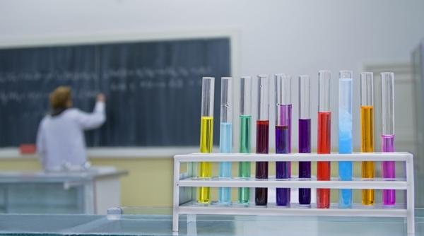 chemistryfest organizat de universitatea politehnica bucuresti intre 20 21 mai 2022