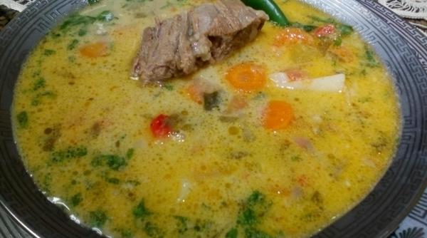 cum faci cea mai buna ciorba de miel reteta traditionala trucuri