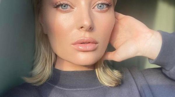 delia fara sutien in fata fanilor o face geloasa si pe loredana groza foto