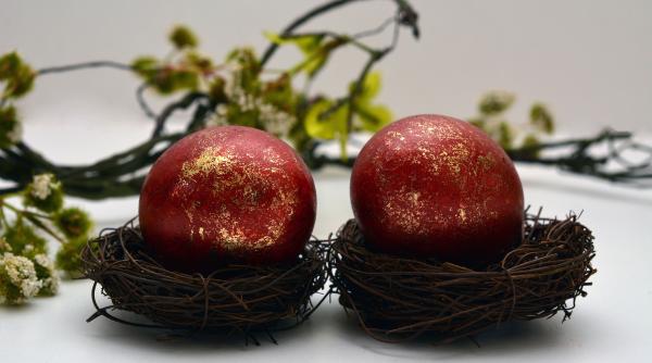 de ce ciocnim oua de pasti ce semnifica acest obicei