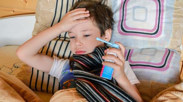 1791 linia telefonica peditel pentru urgente pediatrice va avea si o aplicatie gratuita parintii vor putea suna medicul cu apel video