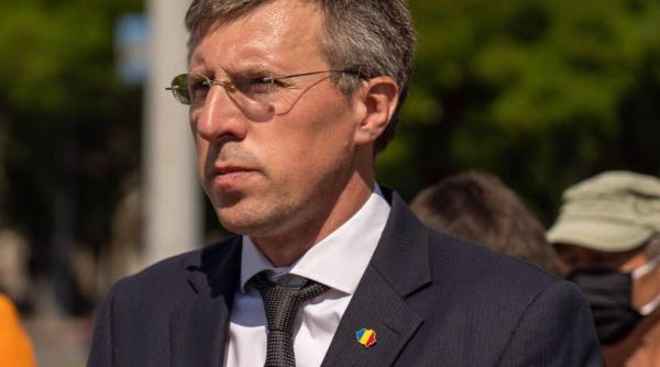 chirtoaca fostul primar al chisinaului sunt gata sa ma implic inclusiv cu arma in mana pentru a ne apara pamantul a ne apara neamul