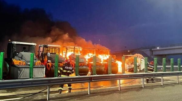 incendiu pe santierul drumului expres craiova pitesti patru utilaje au luat foc