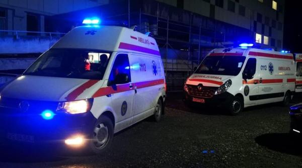 un tanar de 27 de ani aflat in coma profunda a fost gasit pe sosea are un traumatism sever cranio cerebral