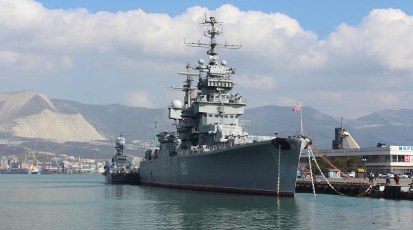 noi tensiuni intre sua si china din cauza unei nave de razboi de langa taiwan