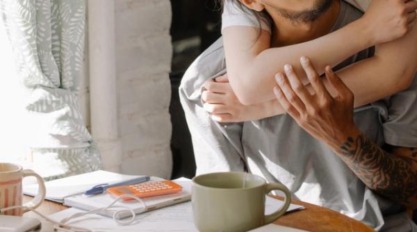 10 puncte cheie pe care trebuie sa le ai in vedere inainte de a ti face credit pentru casa iata cum calculezi ce suma iti permiti dar si cat si cum sa te indatorezi