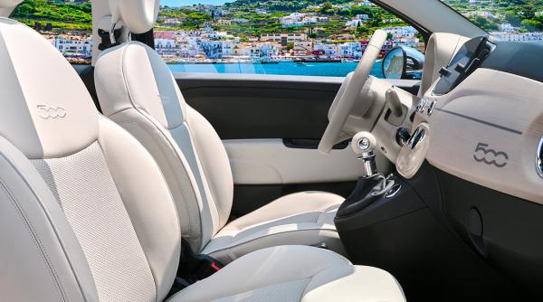 foto fiat 500 dolcevita masina perfecta pentru plimbari de vacanta