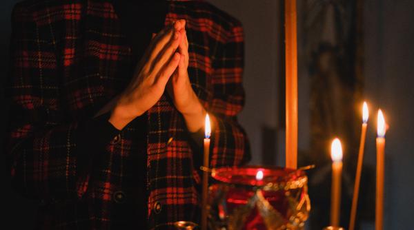 calendar crestin ortodox sarbatoare 3 mai 2022