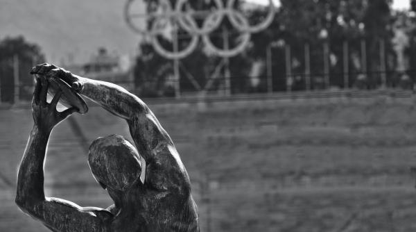 4 mai 98 de ani de la prima medalie olimpica a romaniei de ce titrau ziarele vremii recordul mondial al dezinteresarii