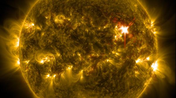 eruptie solara masiva nasa a surprins imagini uimitoare video