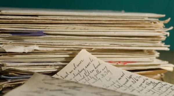 aveau dosare dar erau perfecti pentru sistem iliescu si basescu dati exemple eliminarea coruptiei pare un vis de aur