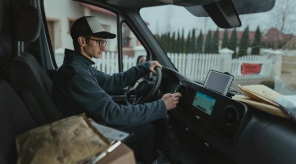 criza soferilor de camion din uk adolescentii ar putea obtine permisul pentru a suplini lipsa de forta de munca