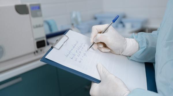 infectie virala cu variola maimutei la un britanic individul s a infectat in nigeria