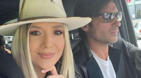 imagini de colectie adela popescu si radu valcan si au botezat cel de al treilea copil