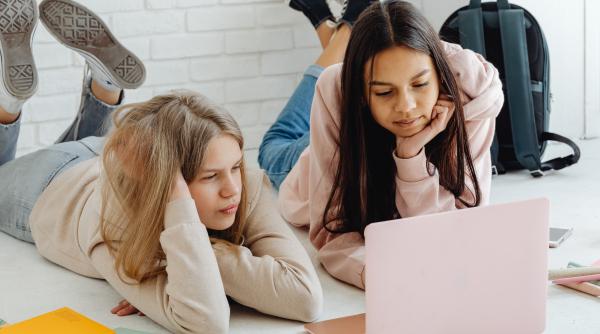 tinerii de 16 ani primesc bani de la stat cum ii pot obtine conditii acte necesare