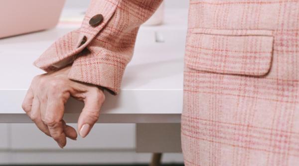 vitamine pentru tremuratul mainilor cu ce sa te alimentezi pentru a scapa de acest disconfort