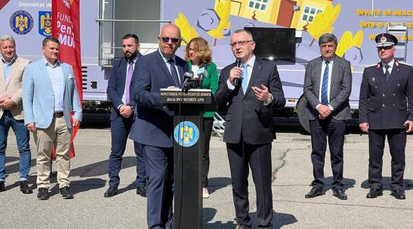 din 2023 o noua disciplina in orarul elevilor educatie pentru viata ministrul cimpeanu e important sa stim ce avem de facut chiar daca nu va fi niciodata nevoie