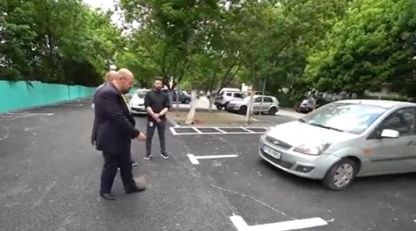 piedone in inspectie prin sectorul 5 parcarea asta e trasata de hansel si gretel video